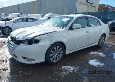 2012 Toyota Avalon Limited из США, поврежденный, VIN 4T1BK3DB4CU463493